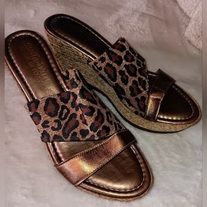 Bella Vita Wedges, Animal Print Brown, Size 7 Narrow